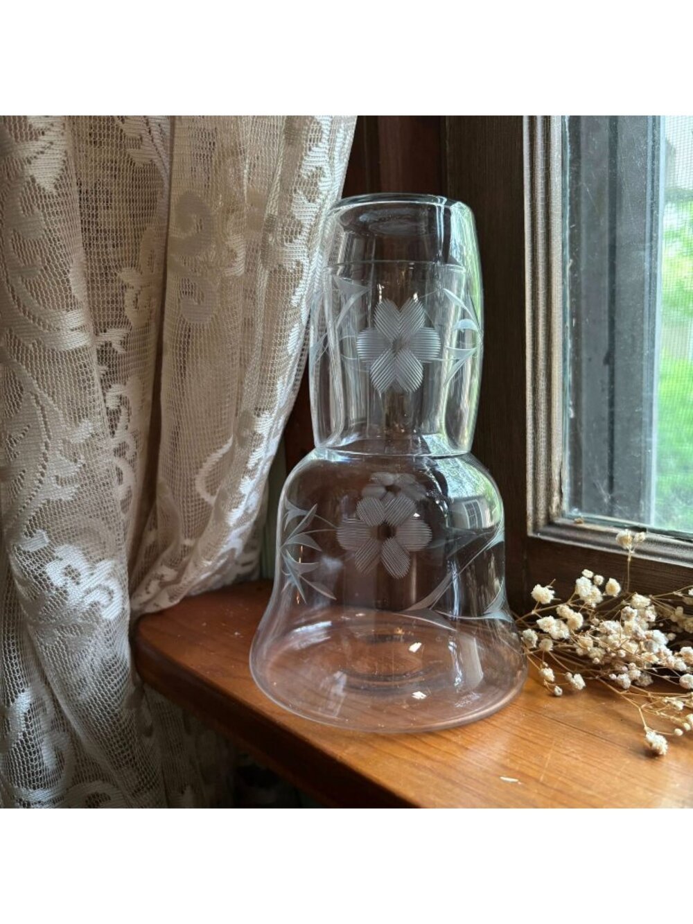 Vintage Etched Floral Tumble-Up Bedside Water Carafe with Original Glass – Roman